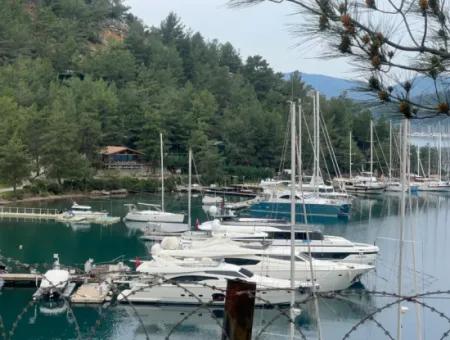 1400 M2 Große Yacht Direkt Am Meer In Marmaris Orhaniye Village