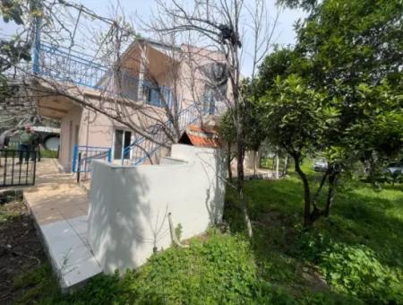 Detached House For Sale On 2000M2 Plot Of Land By The Sea In Marmaris Söğüt Neighborhood. Suitable For Tying A Boat In Front Of It.