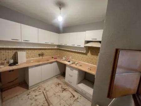 2 Rooms1 Living Room, Indoor Kitchen, Mezat Apartment For Sale In The Center Of Marmaris, 110 M2, Close To The Sea