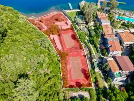 Marmaris Adaköy Mevkiinde Deniz Kenarı Özel Mülk